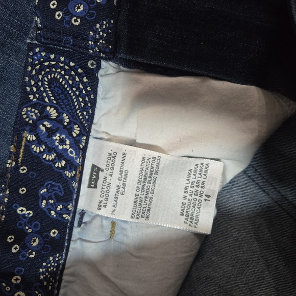 Levi's Dark Blue Jean Shorts for Women - Picture 6 of 6